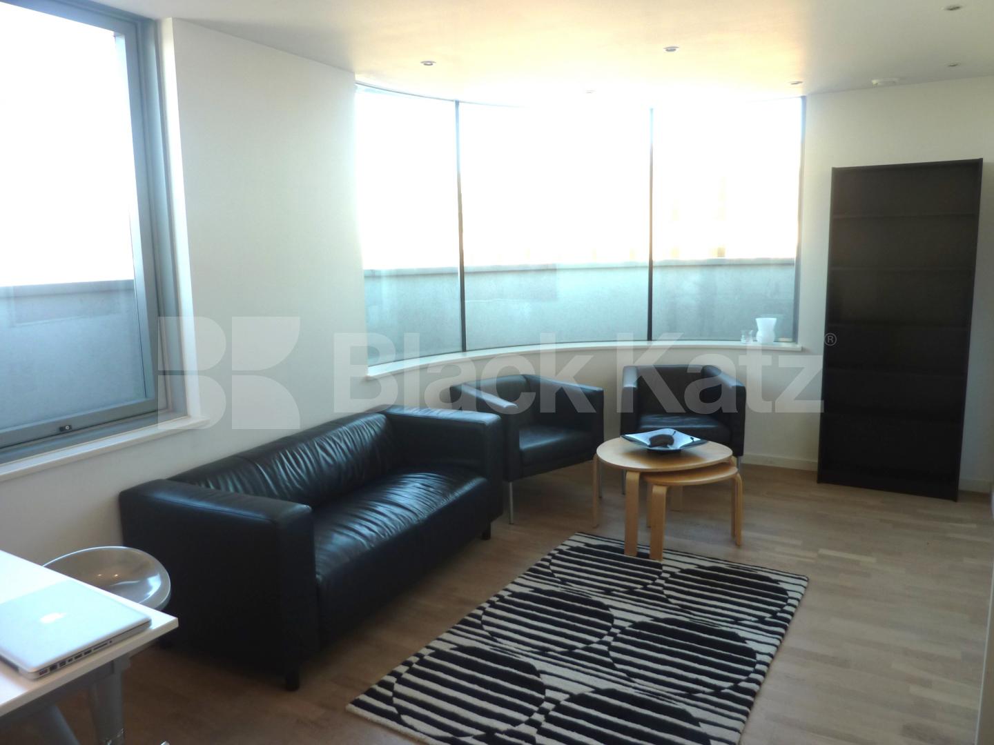 			NEW INSTRUCTION!, 2 Bedroom, 1 bath, 1 reception Flat			 The Pad, Holloway Road, HOLLOWAY